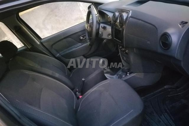 Dacia Logan Diesel Manuelle 2021 à Fès - 2