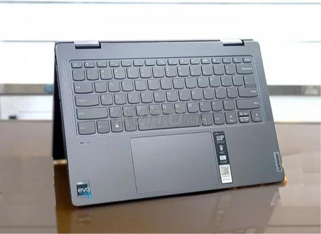 Lenovo Yoga Tactile i5 11ème RAM 12 Disque 512 SSD - 2