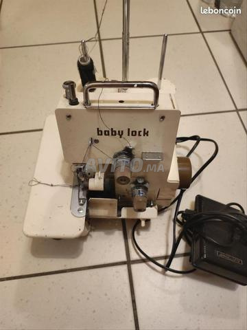 Baby Lock, surjeteuse 2 fils