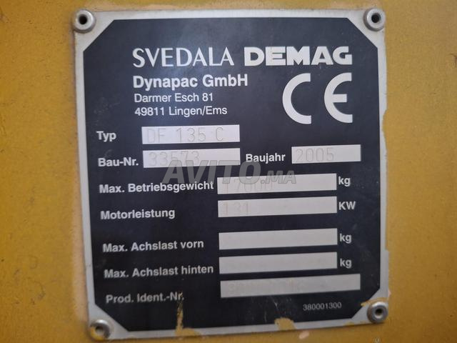 Finisseur Demag 6m - 2