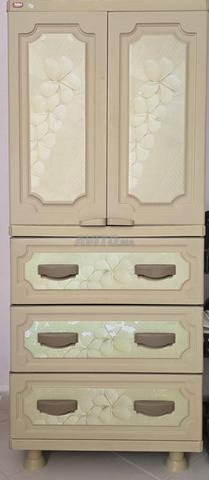 Armoire en plastique - 2