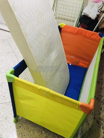 lit pour bébé et enfant avec son matelas propre - 2