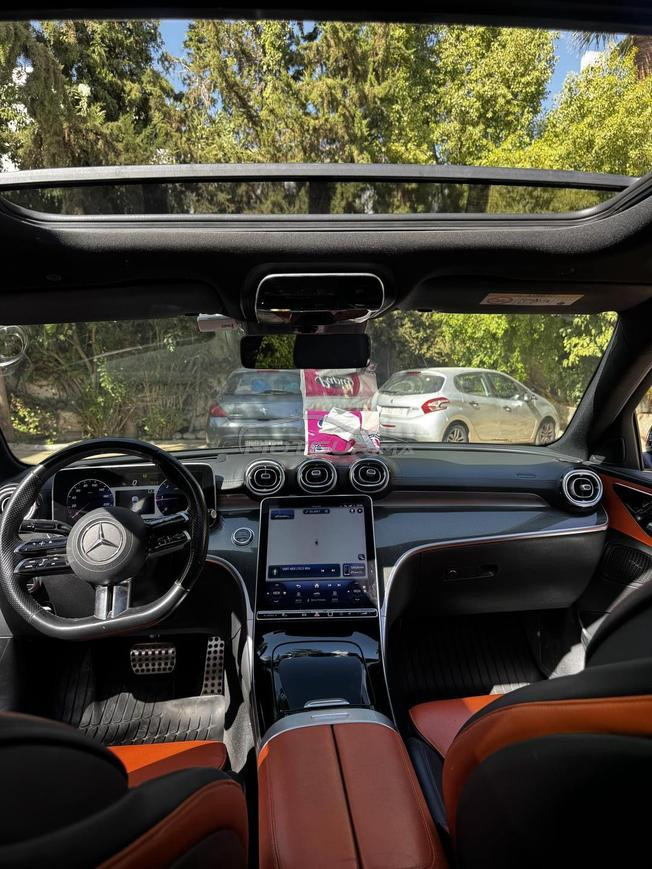 Mercedes-Benz 220 Diesel Automatique 2023 à Fès