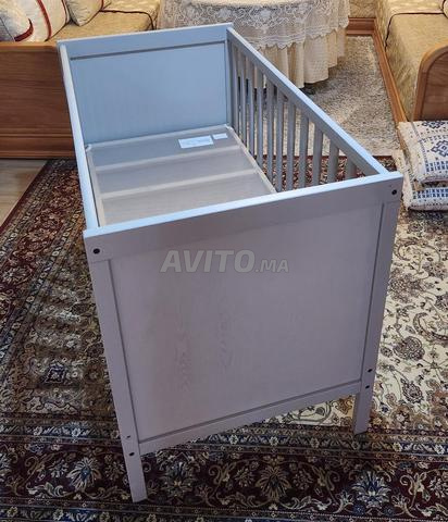 Lit bébé deux niveaux comme neuf - 2