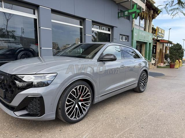 Audi Q8 S line - 2