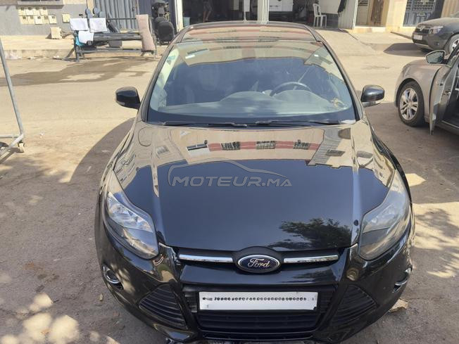 Ford Focus premier main 2012 à Meknès