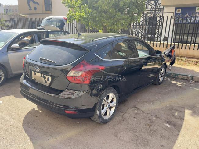 Ford Focus premier main 2012 à Meknès