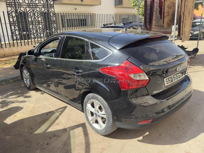 Ford Focus premier main 2012 à Meknès