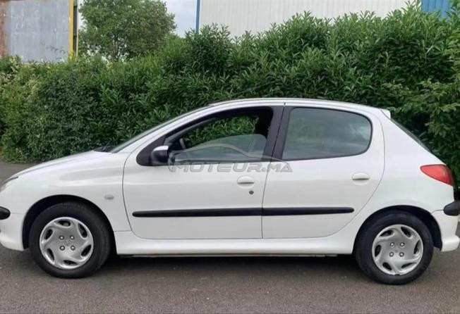 Peugeot 206 en bonne état 