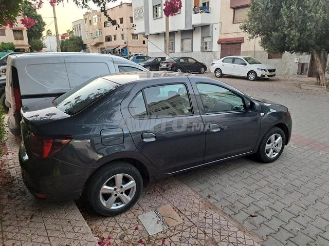 Dacia top