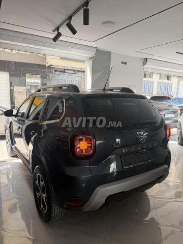 داسيا دوستر ديزل يدوية 2021 في طنجة