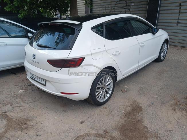 seat leon black line