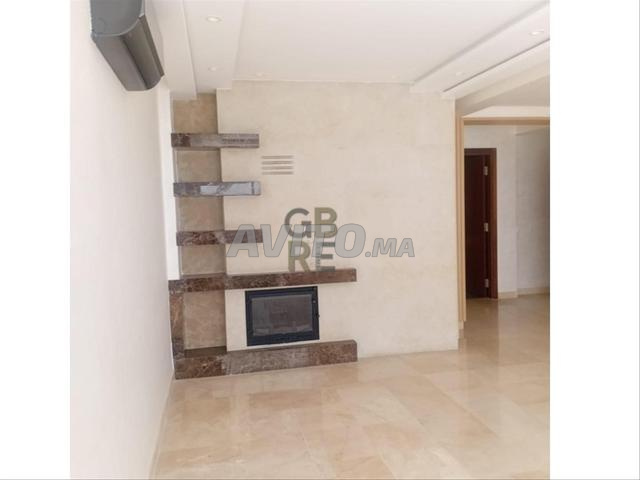 Bel Appartement Avec Terrasse En Vente à Hay Riad - 2