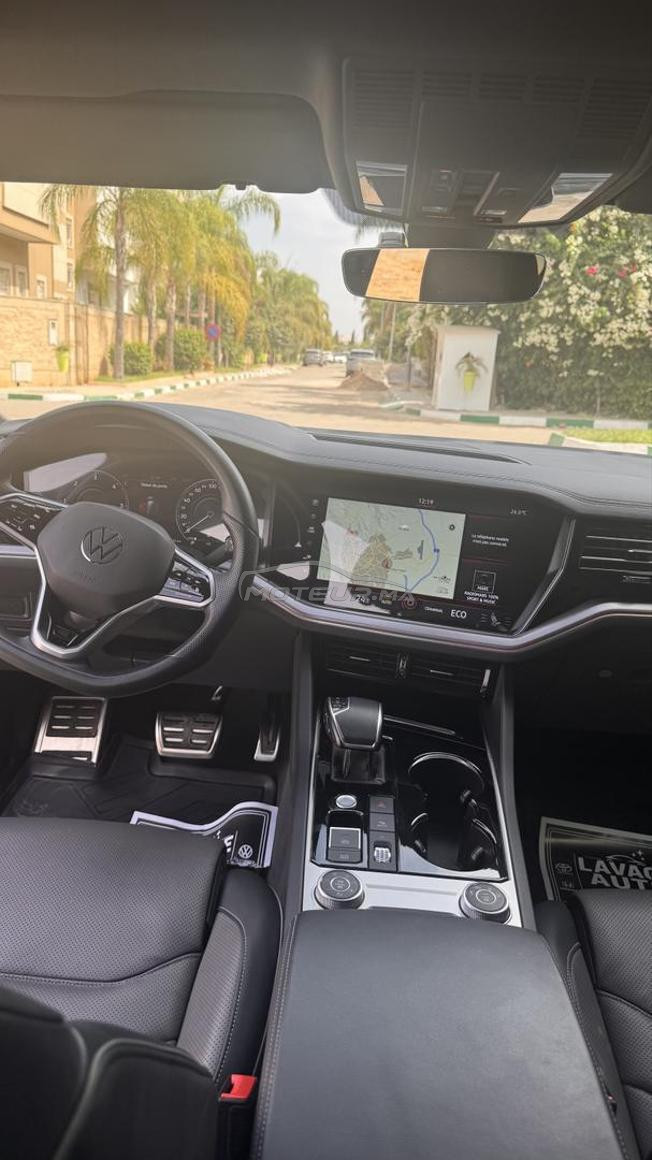 Volkswagen Touareg Diesel Automatique 2023 à Fès