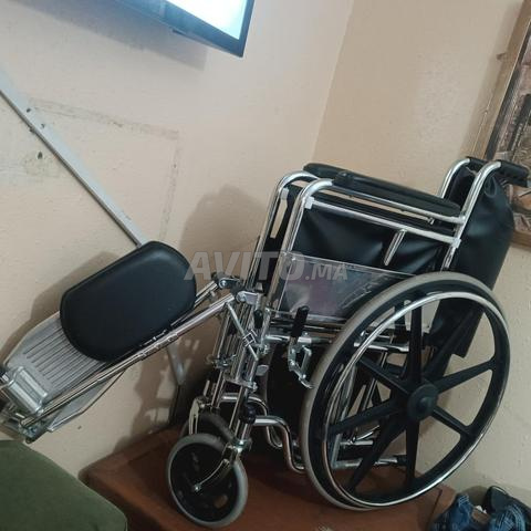 Fauteuil Roulant Pliable avec Relevé des Jambes - 2