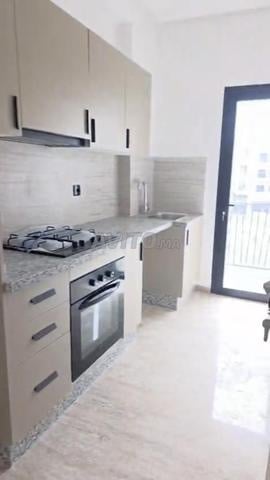 Appartement à louer 75 m² à Bouskoura