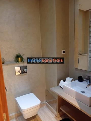 Appartement à louer 70 m² à Casablanca - 2