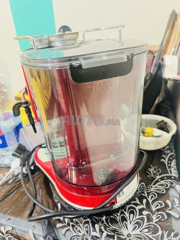 ماكينة قهوة DeLonghi حمراء 15 بار - 2