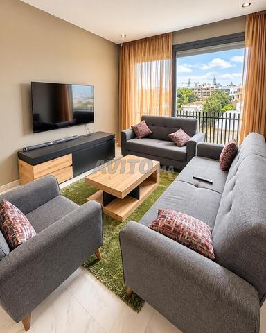 🏠 Studio meublé haut standing à louer – Oasis, Casablanca - 2