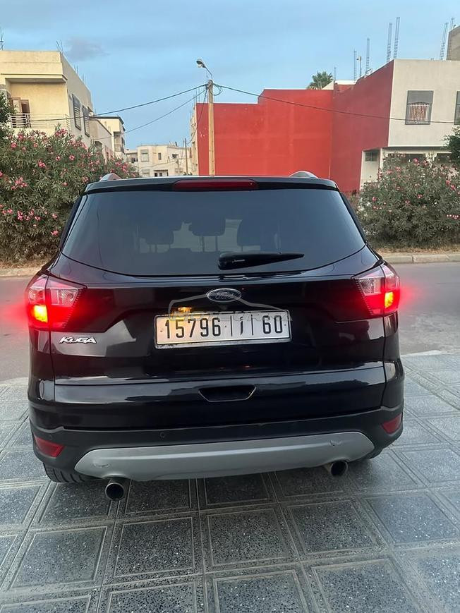 Kuga titanium 