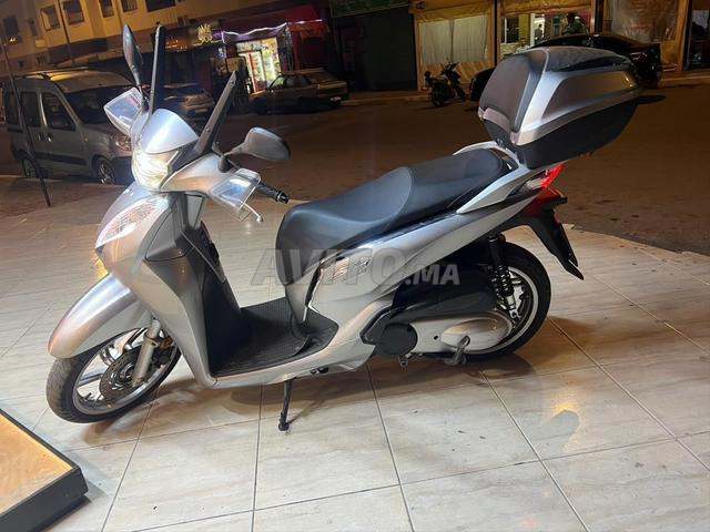 Honda SH Douane 2025 - 2