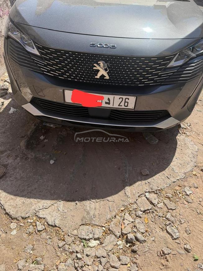 5008 peugeot  7 places 