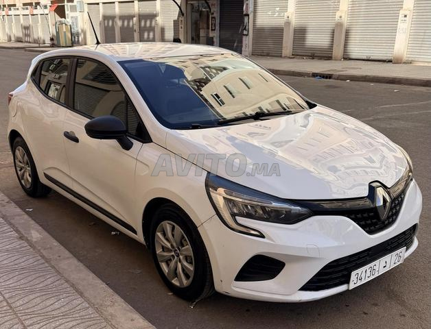 Clio 5 manuelle diesel modèle 2023