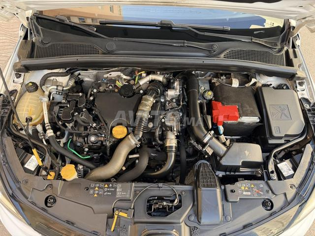 Clio 5 manuelle diesel modèle 2023