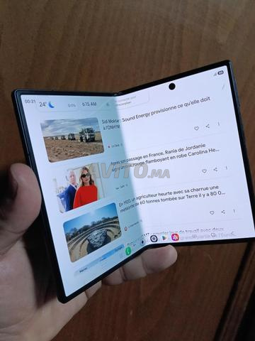 Samsung Fold 8 - 2