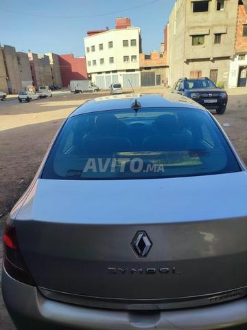 Renault Symbol en bon état - 2