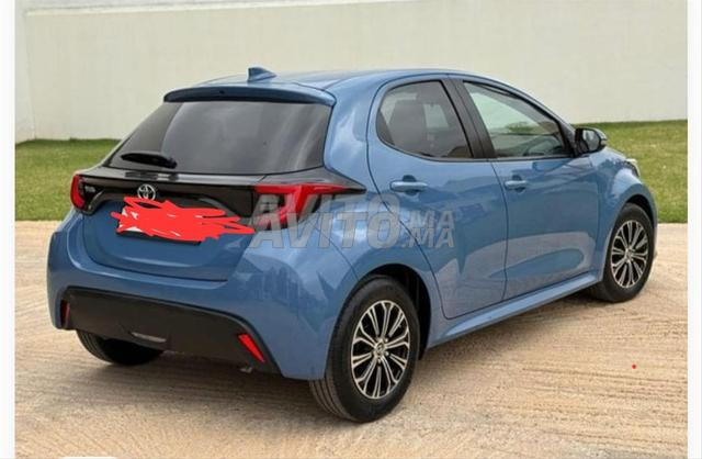 Toyota Yaris Essence Manuelle 2021 à Fès - 2