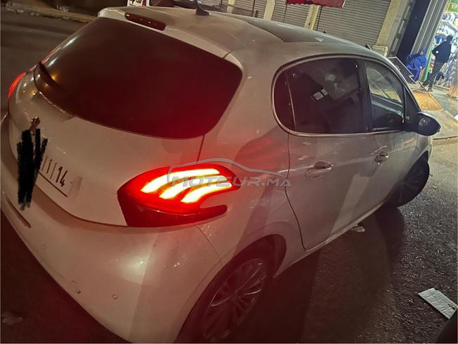Peugeot 208 Diesel 1ere main 