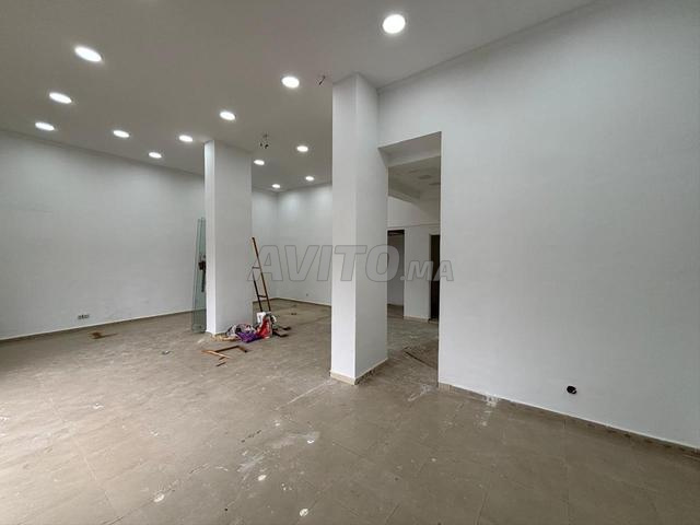 LOCAL COMMERCIAL 3 RIDEAUX – 78 M² À LOUER - 2