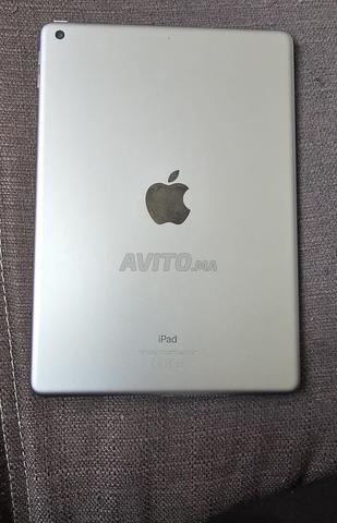 iPad 6ème génération 128 Go - 2