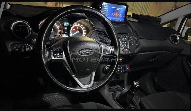 ford fiesta essence