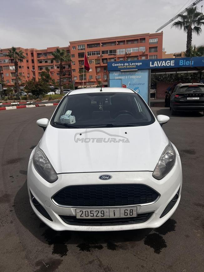 ford fiesta essence