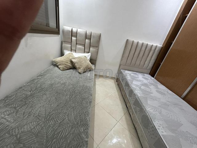 Lot de 2 lits individuels avec matelas - 2