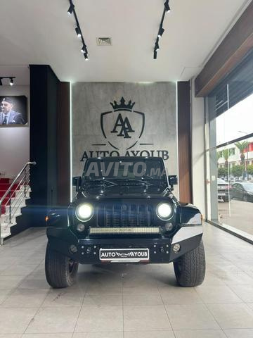 Jeep Wrangler Sahara - 2