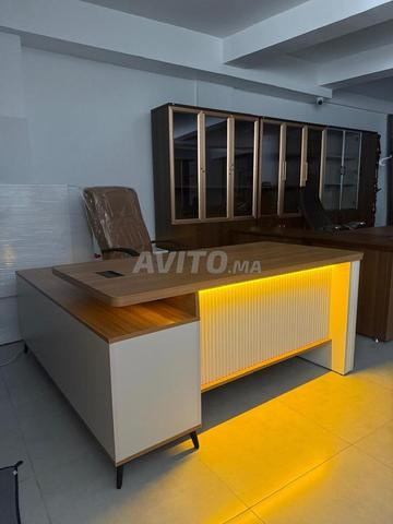 IMPORTATION DE BUREAUX – Élégance & Modernité - 2