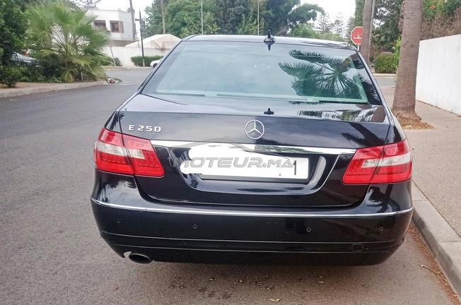 Mercedes E250 essence