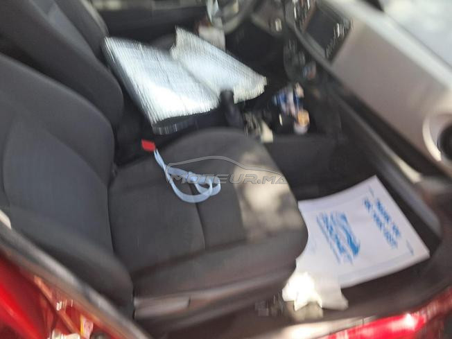 Toyata Yaris 79k km rouge manuelle