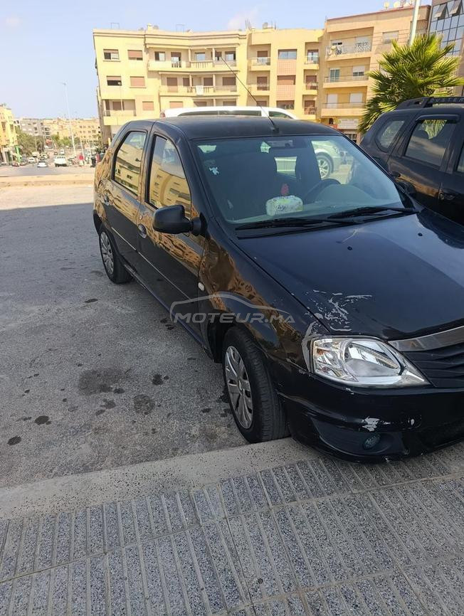 سيارة نقية