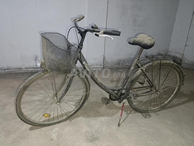 Vélo bTwin gris en bon état - 2