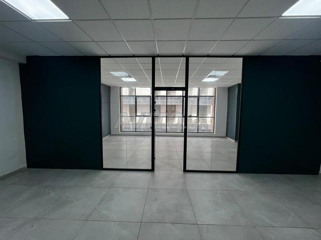 Bureau luxueux à louer 85 m² - 2