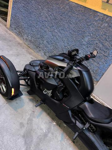 Can-am Ryker 900 - 2