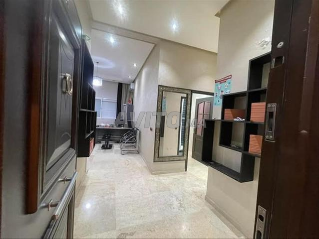 Appartement à vendre à côté de la gare de train - 2