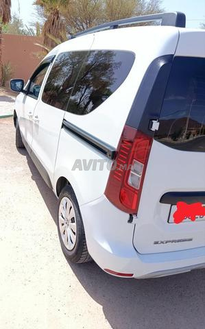 Renault Express Diesel Manuelle 2023 à Zagora