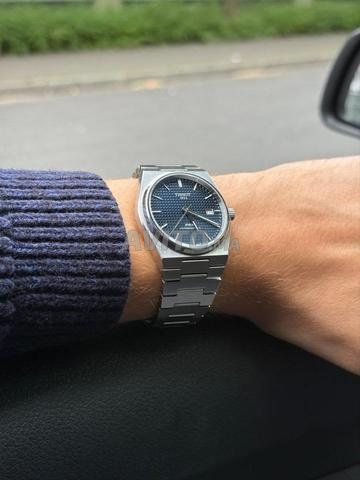 Montre TISSOT PRX cadran bleu - 2