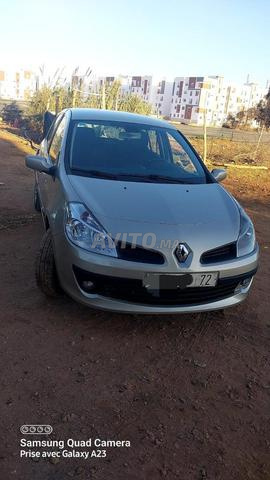 Renault Clio 2006 essence - 2