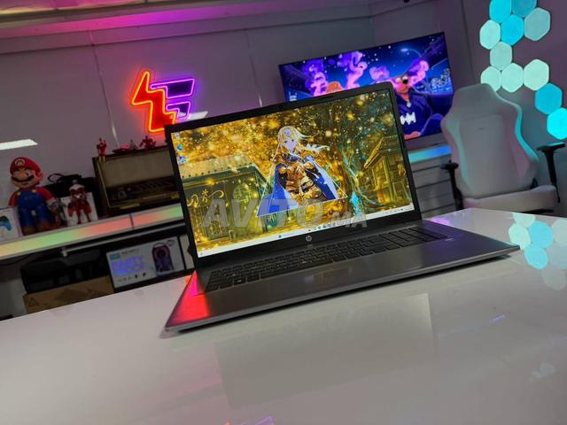 Hp 470 G9 Intel core i7-1255U 16Gb ram 512GB